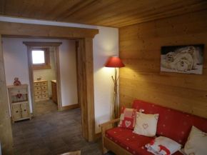 Appartement lumineux 2 chambres, 5 pers, Wi-Fi, parking privatif, terrasse Sud, proche centre et ski - FR-1-671-92 Les Gets